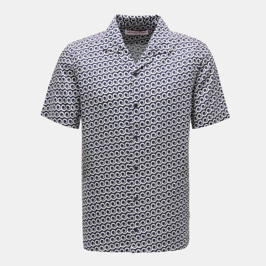 Gemustertes Kurzarmhemd in Navy und Weiß mit kubanischem Kragen und durchgehendem spiralförmigem Muster. Gemustertes Kurzarmhemd in Navy und Weiß mit kubanischem Kragen und durchgehendem spiralförmigem Muster.