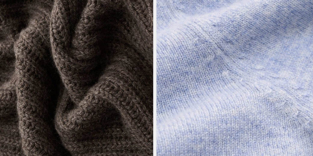 Links grob gestrickter graubrauner Stoff, rechts fein gestrickter hellblauer Stoff, beide nah aufgenommen und detailliert sichtbar. Links grob gestrickter graubrauner Stoff, rechts fein gestrickter hellblauer Stoff, beide nah aufgenommen und detailliert sichtbar.