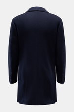 Manzoni 24 Kurzmantel navy shown from the back, slim fit short coat in a lightweight cashmere and wool mix by LORO PIANA with soft touch, three-button closure, notch lapel, classic breast pocket, flap pockets, buttoned cuffs, rear side vents, two inner po