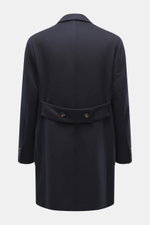 Back view of Mandelli Cashmere Jersey-Jacke navy, a slim fit, navy blue cashmere jacket with a soft feel, back slit, buttoned belt detail, and long sleeves. Purer Luxus für die Übergangszeit: Diese formschöne, ungefütterte Jersey-Jacke aus Cashmere von MA