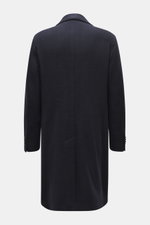 Rear view of Luigi Bianchi Wollmantel dunkelgrau meliert, showcasing Italian craftsmanship in exclusive men's fashion with pure wool, soft feel, slim fit, and back vent.

Description: <p>Italienische Handwerkskunst vereint in exklusiver Herrenmode – das