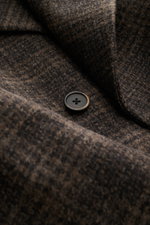 Close-up front detail of the Barena Venezia Pea Coat grey-brown/dark brown patterned showing textured virgin wool fabric and button.

<p>Elegant through autumn and winter with BARENA VENEZIA: Inspired by the classic pea coat look, this jacket brings a con