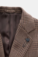 Close-up front view of Lardini Coat brown/beige checkered, made of virgin wool and cashmere with soft feel, featuring check weave pattern, regular fit, three-button placket, notch collar with flower pin, slanted welt pockets, center back vent, smooth lini