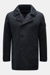 Stone Island Jacke 'David-TC Ghost Piece' navy, frontal fotografiert, Slim Fit, robuste Baumwolle, Anti-Drop-Finish, tonales Badge, wattiert, wasser- und windabweisend.