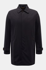 Moorer Kurzmantel 'Vittor' navy, frontale Ansicht, wasserabweisender Slim Fit Mantel mit Umlegekragen, Vier-Knopf-Leiste, paspelierten Fronttaschen und Ärmelknöpfen.