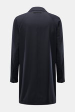 Rear view of the Zegna Mantel 'Motorino' dark navy coat, showcasing its smooth microfiber fabric, straight cut, and buttoned sleeve cuffs.

<p>Der Mantel 'Motorino' von ZEGNA aus hochwertiger Microfaser ist der ideale Begleiter für den modernen Mann. Mit 