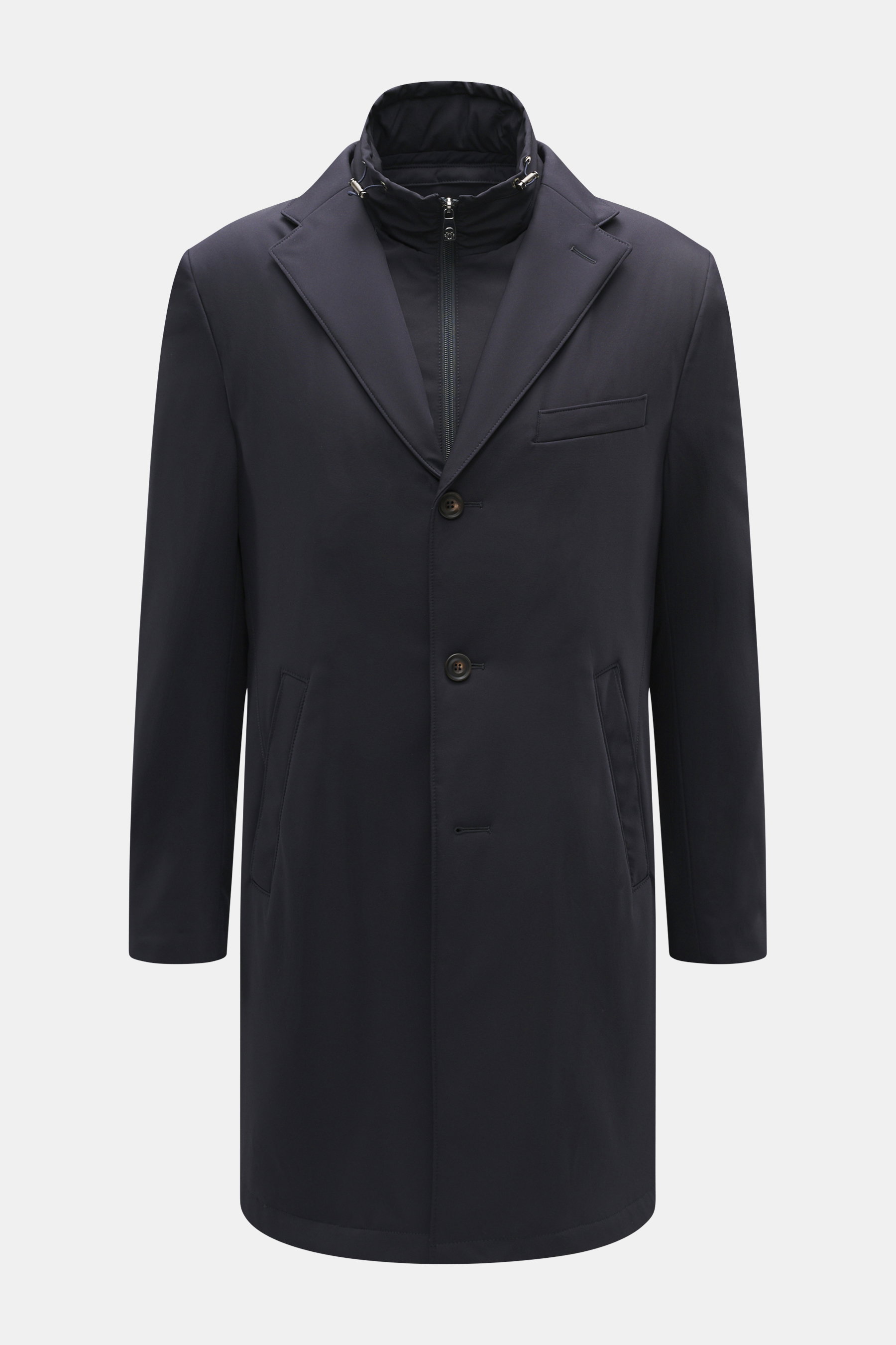 Corneliani Kurzmantel navy, frontal fotografiert, hochwertige Microfaser, elastische Qualität, weicher Griff, leichte Wattierung, wind- und wasserabweisend, Slim Fit, Drei-Knopf-Stil, fallendes Revers, herausnehmbare Double-Front mit Stehkragen, Kapuze im
