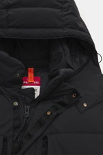Close-up front view of the Parajumpers Down Parka 'Bearberry' navy, showing durable microfiber, warm down filling, wind- and water-repellent fabric, regular fit, robust two-way zipper, wind flap with snap buttons, hood with drawstring, front pockets with 