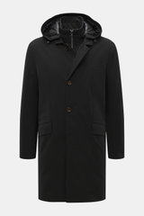 Montecore Daunen-Kurzmantel schwarz, frontal mit Kapuze, Microfaser, Slim Fit, Daunenfüllung, Double-Front, Reißverschluss, Knöpfe, Taschen, winddicht, gesteppter Innenstoff.