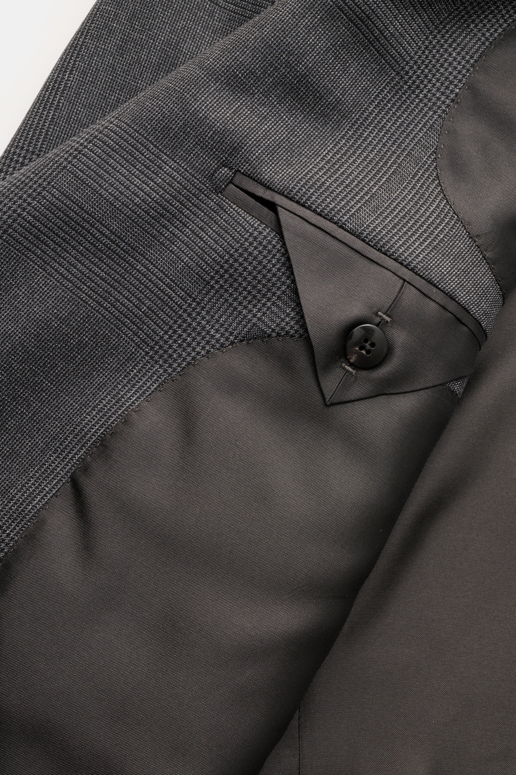 TOM FORD suit 