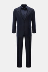 Front view of Cesare Attolini Anzug dark navy, a slim fit suit made from pure Super 150'S wool with a tailored three-button jacket and tapered trousers.