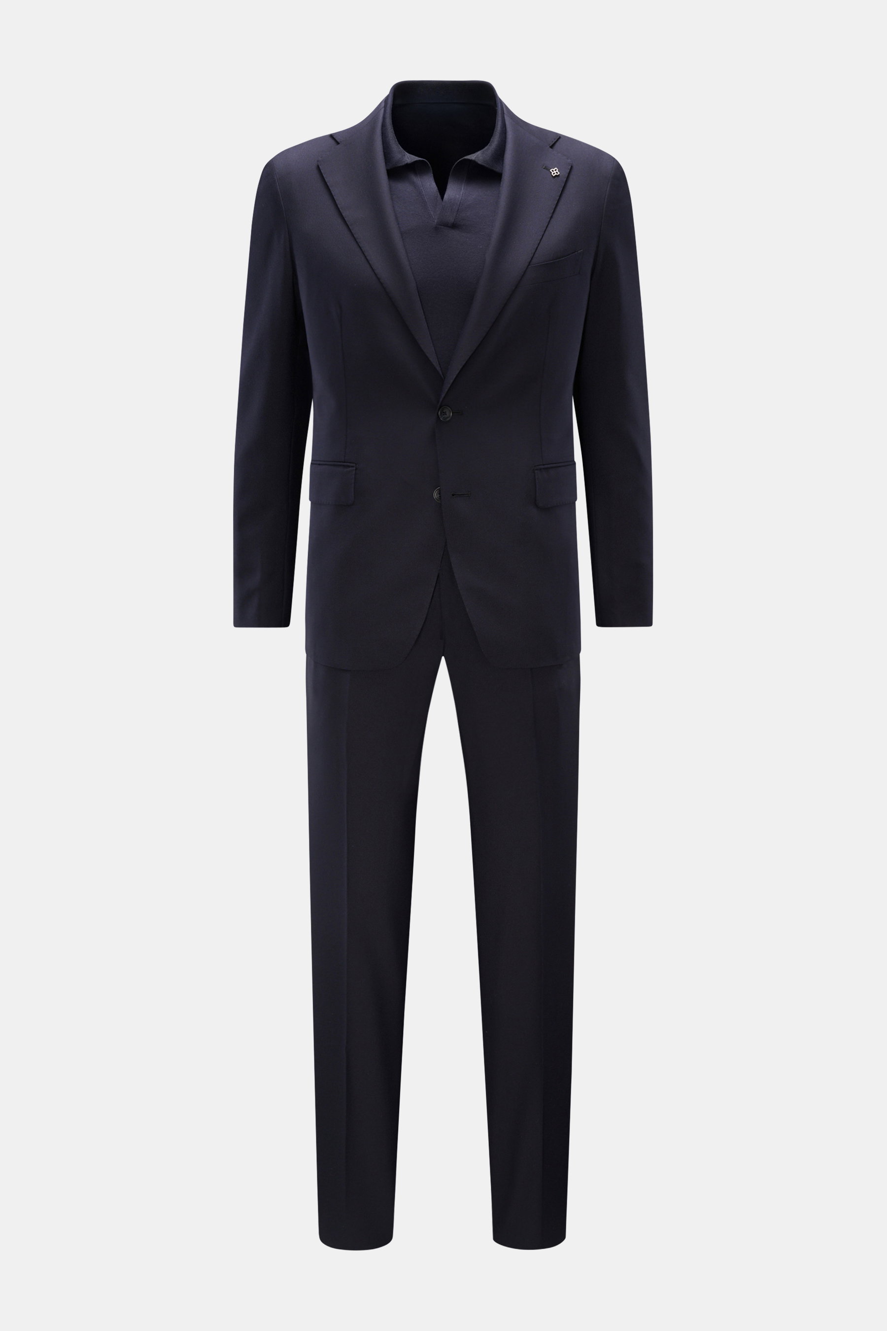 Tagliatore Anzug 'Vesuvio' dark navy, frontale Ansicht, schmal geschnittenes Sakko mit zwei Knöpfen und passende Hose aus Schurwolle mit Seidenanteil.