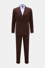 Front view of Santaniello Anzug braun, a slim fit brown linen suit with double-breasted jacket featuring notch lapels, patch pockets, and matching trousers.