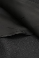 Close-up view of the fabric and inner lining of the Tagliatore Suit 'Vesuvio' anthracite melange, showing fine texture and stitching.