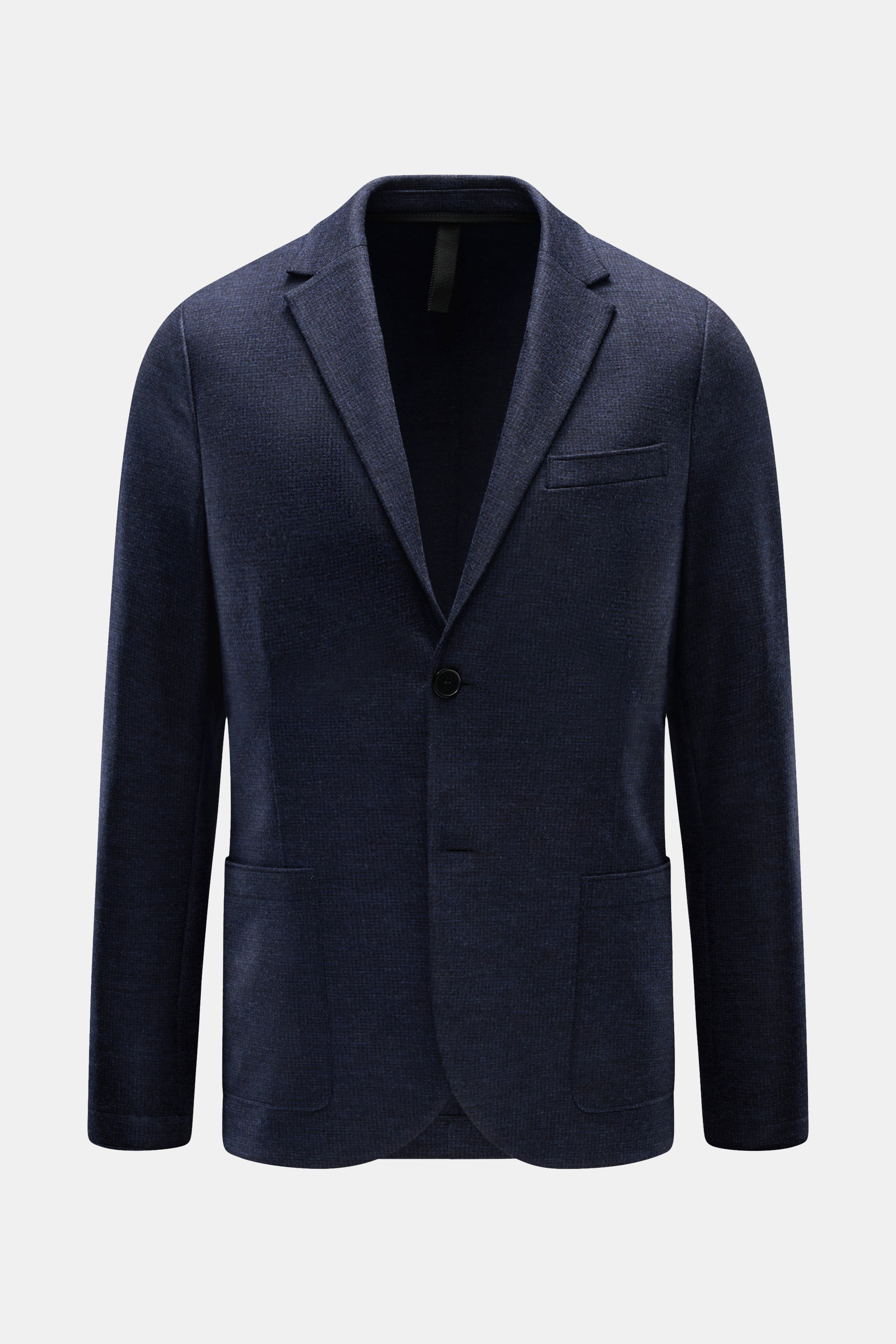 Harris Wharf London Sakko dunkelblau kariert, frontale Nahaufnahme, Slim Fit, reine Schurwolle, weicher Griff, dezentes Karomuster, taillierter Zwei-Knopf-Stil, fallendes Revers, Brusttasche, aufgesetzte Hüfttaschen, zwei Innentaschen.