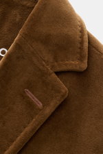 Close-up front view of the lapel and collar of the Circolo 1901 Velvet jacket light brown, showcasing its soft jersey-velvet texture and tailored stitching.

Description: <p>With its combination of modern unconstructed finish and fine jersey-velvet, this 