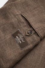 Belvest Sakko graubraun meliert aus Leinen und Wolle, Slim Fit, tailliert, mit Knopf, Detailaufnahme der materialtypischen Struktur und Label.
