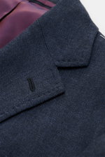 Close-up front angle of Stile Latino Smart-casual jacket 'Vincenzo' navy mottled showing lapel, collar, and fabric texture in detail.

<p>STILE LATINO presents luxury you can feel with its elegant smart-casual jacket 'Vincenzo' in a blend of lightweight c