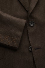 Close-up front view of Zegna Smart-casual jacket dark brown with two-button closure, step lapel, and finely woven cashmere, silk, and linen fabric.

Description: <p>The two-button smart-casual jacket by ZEGNA made of cashmere and silk with linen content e