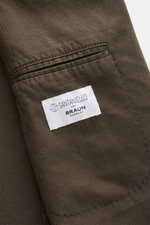 Santaniello Sakko dunkelbraun Detailaufnahme von innen mit Label, weicher Baumwoll-Leinen-Mohair-Mix, slim fit, tailliert, Unconstructed Design.