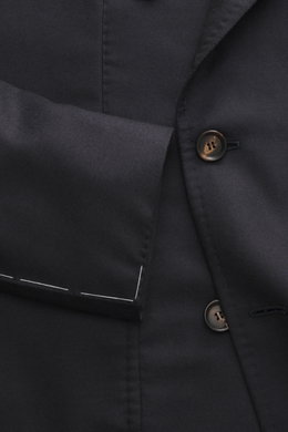 Close-up front view of Stile Latino Cashmere Blazer 'Leo' navy showing double-breasted buttons, peak lapel, and smooth pure cashmere fabric.