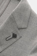 Lardini Jersey Blazer grey melange close-up from above showing slim fit tailored two-button style, notched lapel with flower pin, jersey made of elastic virgin wool, soft touch, classic breast pocket, patch hip pockets, unfinished sleeve ends, rear side v