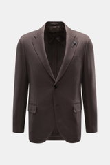 Front view of Lardini Brown Jersey Blazer, slim fit, jersey made of pure virgin wool, soft touch, tailored two-button style, notched lapel with flower pin, classic breast pocket, hip pockets with flap, unfinished sleeve cuffs, rear side vents, unconstruct