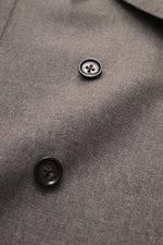 Close-up front view of the Windsor Merino Sakko 'Salernos' navy showing detailed buttons and fine Merinowool fabric texture, classic slim fit.