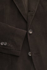 Close-up front view of Santaniello Cord Blazer dark brown in soft cotton and cashmere corduroy with slim fit, notched lapel, buttons, and pockets.