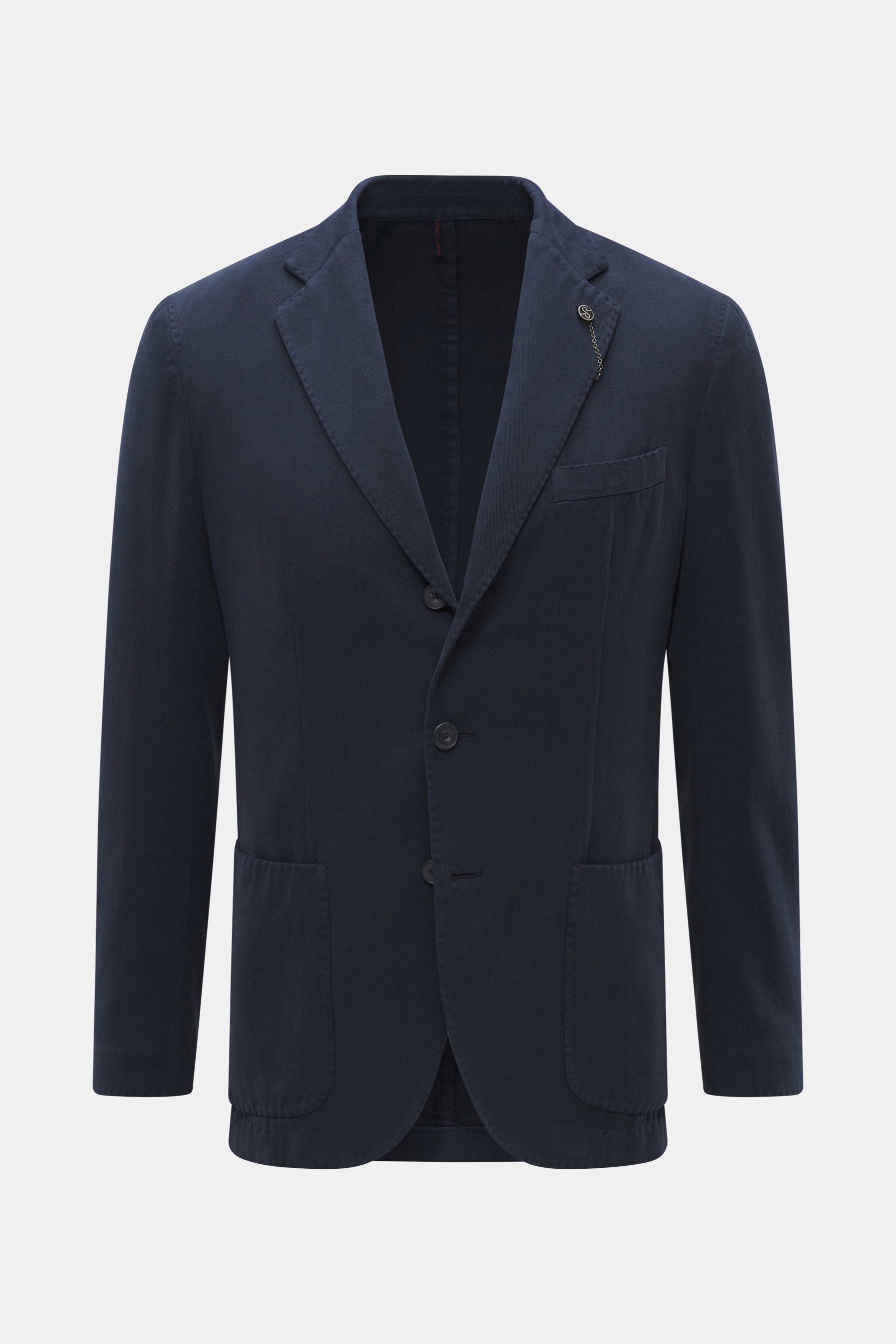Santaniello Sakko navy, frontale Nahaufnahme, modernes Tailoring, Slim Fit, Baumwoll-Twill, drei Knöpfe, fallendes Revers mit Label-Pin, Brust- und Hüfttaschen, Kissing Buttons, Seitenschlitze, Unconstructed Design, drei Innentaschen, weich und leicht ela