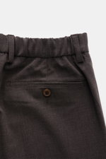 Marco Pescarolo Wollhose 'Evo' graubraun meliert, Rückansicht, weicher Griff, elastische Wolle, teilelastischer Bund, Knopf-Gesäßtasche, Regular Fit.