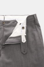 PT Torino Wollhose 'Slim Fit' grau meliert, Nahaufnahme von Bund und Reißverschluss, elastische Schurwolle, glatter Griff, schmal zulaufend, französische Taschen.