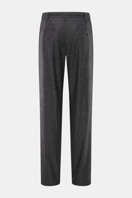 Back view of Marco Pescarolo Cordhose 'Dieci' hellgrau in light stretch cotton cord, tapered fit, ankle-length with elastic jogpants-style waistband, zipper, button, French pockets, and buttoned back pockets.

Description:  
<p>Vielseitig präsentiert s