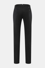 PT Torino Wollhose 'Slim Fit' schwarz aus leicht elastischer Schurwolle, schmal zulaufend, mit französischen Taschen, Uhrentasche, paspelierten Gesäßtaschen, Reißverschluss, Bundknöpfen, weichem Griff, Rückansicht.