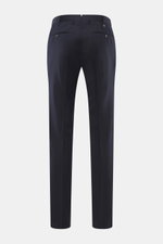 PT Torino Wollhose 'Slim Fit' navy, Rückansicht, schmal zulaufend, aus weichem Schurwoll-Twill, mit Reißverschluss, Bundknöpfen, französischen Taschen, Uhrentasche und paspelierten Gesäßtaschen mit Knopf, edler Office-Look.