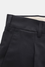 PT Torino Hose 'Rebel Fit' navy, Detailansicht Bund mit Gürtelschlaufen, Reißverschluss, Bundhaken aus Schurwoll-Mix, Tapered Fit, knöchellang.