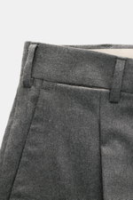 PT Torino Hose 'Rebel Fit' grau meliert, Detailansicht Bund mit Reißverschluss, Bundhaken, französischer Tasche aus Schurwoll-Mix, Tapered Fit