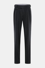 Front view of Brunello Cucinelli Wool Pants anthracite Melange, elegant pure virgin wool with soft touch, double pleats, side adjusters, zipper, button, French pockets, small watch pocket with flap, back pockets with button, regular fit, slightly tapered.