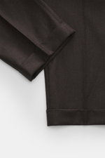 Briglia 1949 Wollhose 'Quartieri' dunkelbraun meliert, Detailaufnahme Saumaufschlag, weicher Griff, Tapered Fit, Side-Adjuster, Schurwolle-Cashmere-Mix.