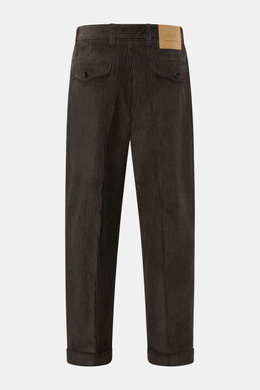 A rear view of Ami Paris Cordhose anthrazit, tapered fit anthracite corduroy pants with button-flap back pockets, high waist, fixed cuffs, and logo patch. 

<p>Mit lässiger Eleganz und französischem Esprit verleiht diese Karottenhose von AMI PARIS jedem A