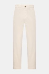 Mason's Chino 'Boston Style' sand, frontale Ansicht, Twill aus Baumwolle, leicht elastisch, weicher Griff, garment dyed, Regular Fit, schmal zulaufend, Zip Fly, Bundknopf, französische Taschen, Münztasche, Gesäßtaschen mit geknöpfter Patte.