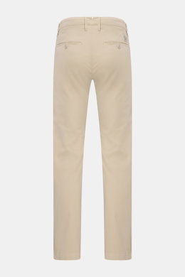 Jacob Cohen Chino 'Bobby' beige, Rückansicht, schmal zulaufend, Baumwoll-Twill mit Stretch, französische Taschen, Knopf-Gesäßtaschen, kleines Leder-Patch.