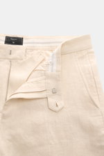 Percival Hose 'Tailored Linen' creme meliert aus Leinen-Baumwoll-Mix, Regular Fit, gerader Schnitt, Reißverschluss, Bundknopf, französische Taschen, Detailfoto von vorne.