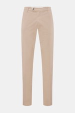 Richard J. Brown Chino 'Singapore' beige, Slim Fit, weiche Baumwolle mit leichtem Stretch, schmal zulaufend, Frontansicht, Reißverschluss, Bundknopf.
