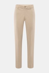 GTA Hose 'Davide' sand, frontal fotografiert, leichte, knöchellange Jersey-Hose aus Baumwoll-Mix, Regular Fit, französische Taschen, elastischer Bund, Reißverschluss.