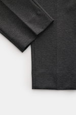GTA Hose 'Davide' dunkelgrau meliert aus Baumwoll-Jersey, schmal zulaufend, knöchellang, Regular Fit, seitliche Ansicht mit Details wie Bundknopf, Reißverschluss und französischen Taschen.