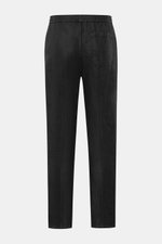 Rear view of 04651/ A trip in a bag Leinen-Jogpants 'Linen Pants' schwarz, black pure linen tapered jogpants with elastic waistband, straight fit, ankle length, typical material texture, regular thigh width, French pockets, patch back pockets, and small w