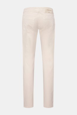Jacob Cohen Baumwollhose 'Nick' sand, Slim Fit Five-Pocket-Hose aus elastischer, reiner Baumwolle, Rückansicht mit Leather Patch in Ponyfell-Optik.