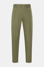 PT Torino Jogger pants 'The Rebel' green shown from the front on a white background. Cotton and linen blend with a soft feel, regular fit, very tapered and cropped cut, elasticated waistband, button fly, French pockets, back pockets with button flap, and 