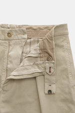 Berwich Cotton Pants 'Chiaia Old' beige shown from close-up front view with open zipper, button tab, and detailed inner lining visible.